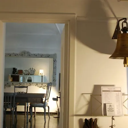 住宿加早餐酒店 Virginias 萨沃纳