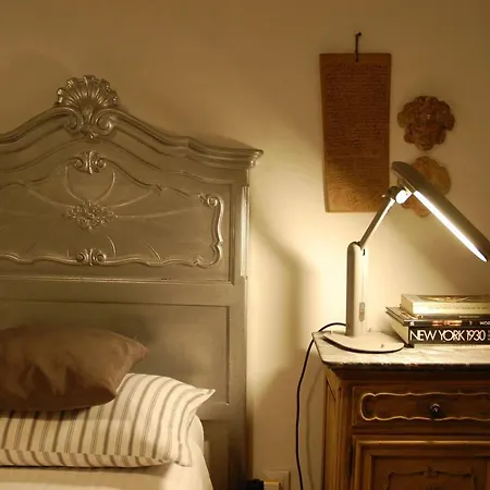 Virginias * 萨沃纳