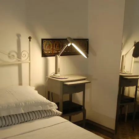 Virginias 住宿加早餐酒店