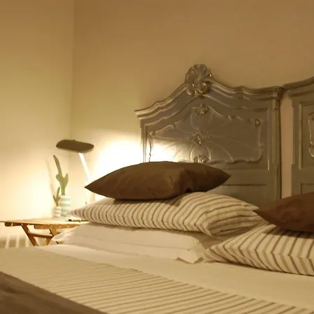 Virginias B&B 사보나